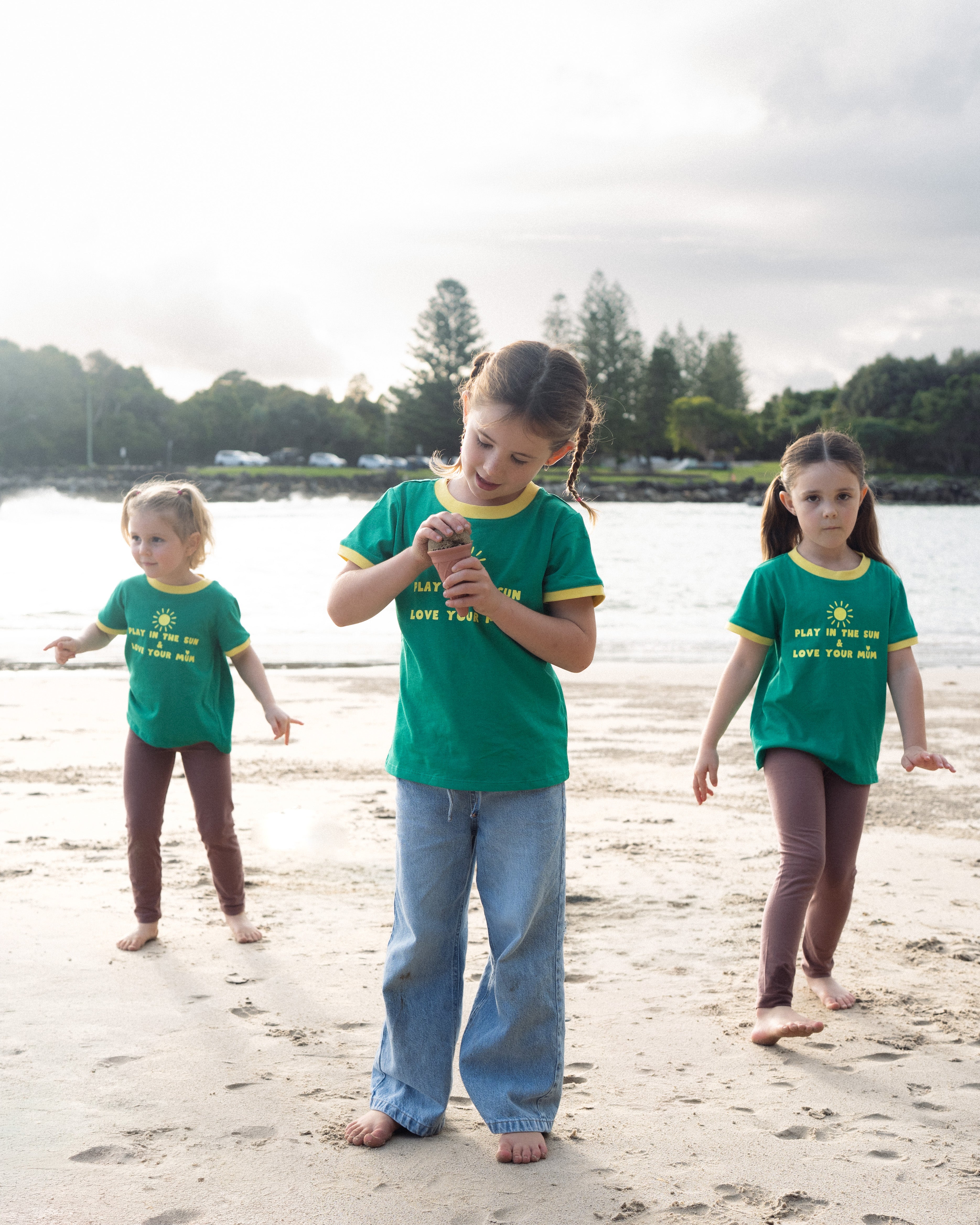 Play in the sun & love your Mum t-shirt